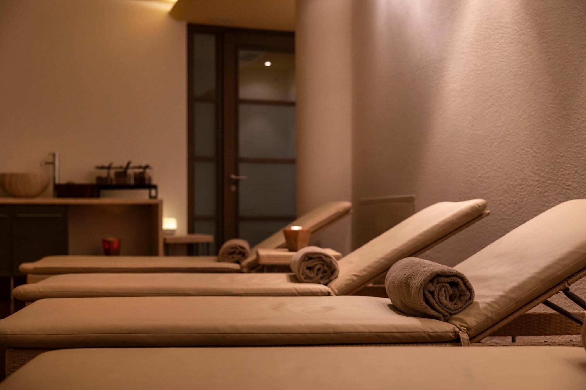 Beverly Alps Hotel & Spa ピンツォーロ エクステリア 写真